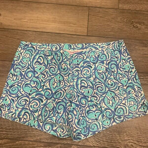LILLY PULITZER Shorts Size 0 Adie Chasing Tail Blue Fish Side Zip w/ Pockets